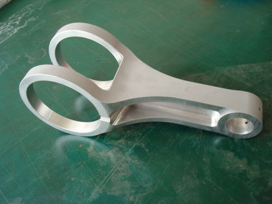 การใช้เครื่องจักรส่วนประกอบ AL6061-T6 AL7075 AL5083 CNC แม่นยำสำหรับรถจักรยานยนต์