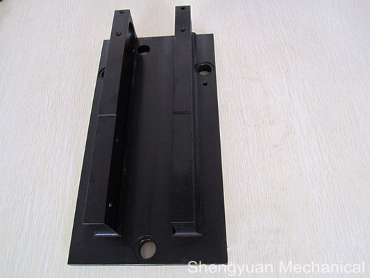 โลหะผสมเหล็กมิลลิ่งพรีซิชั่ชิ้นส่วนเครื่องด้วย Anodize สีดำ