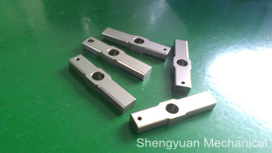 ขั้วบวกสวิงป๋อแม่นยำมิลลิ่งชิ้นส่วนเครื่องที่มี AL6061 AL6063