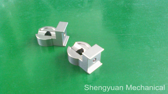 Al6061 CNC Milling แม่นยำกลึงอะไหล่รถไฟร่วมขั้วบวกออกซิเดชัน