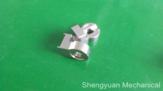 Al6061 CNC Milling แม่นยำกลึงอะไหล่รถไฟร่วมขั้วบวกออกซิเดชัน
