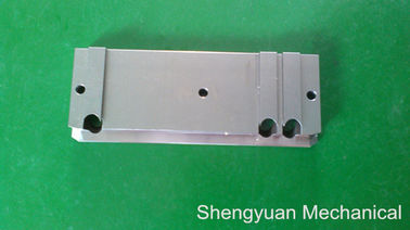 CNC Milling แม่นยำกลึงอะไหล่ SUS304 / เหล็กคาร์บอนต่ำ