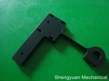 สีดำ Anodize CNC ความแม่นยำจักรอะไหล่ AL6061 Flexture บ้าน 0.005mm - 0.01mm