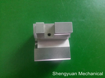 ความแม่นยำเอง CNC กลึงขัด D2 เรียบ 0.005 เมาท์จิ๊ก