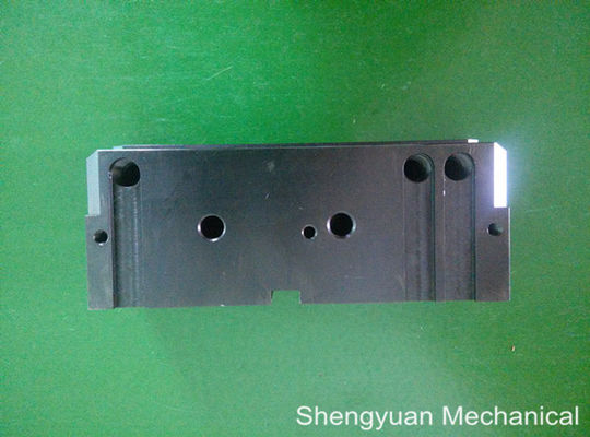 Die บล็อก CNC งานกลึงพาร์แม่นยำ 4140 Prehard สำหรับอุตสาหกรรมเหมืองแร่