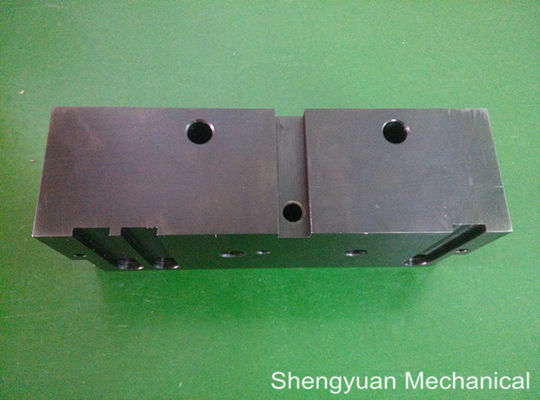 Die บล็อก CNC งานกลึงพาร์แม่นยำ 4140 Prehard สำหรับอุตสาหกรรมเหมืองแร่
