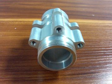 โลหะ CNC ความแม่นยำหันอะไหล่แรงดึงสูงอลูมิเนียมอัดคอลัมน์