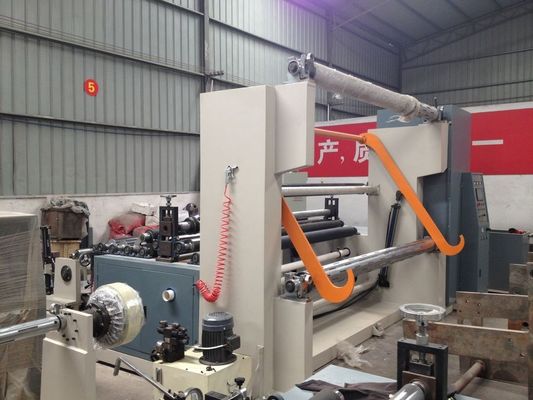 ประสิทธิภาพสูงย้อนความกว้าง 2400mm เครื่องตัดกระดาษอัตโนมัติ