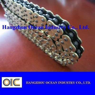 520-120L รถจักรยานยนต์ O Ring Chain เกียร์อะไหล่ในสีดำและ Gloden