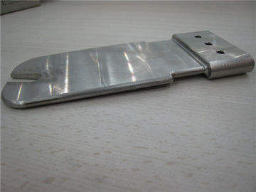 สแตนเลส / อลูมิเนียม CNC เครื่องจักรความแม่นยำชิ้นส่วนเครื่องจักรกลหนักอะไหล่