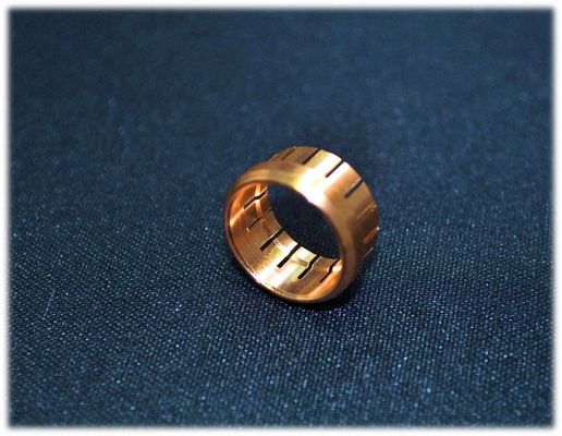 ปรับแต่งทองเหลือง CNC ความแม่นยำหันอะไหล่ RF เชื่อมต่อการบินและอวกาศ