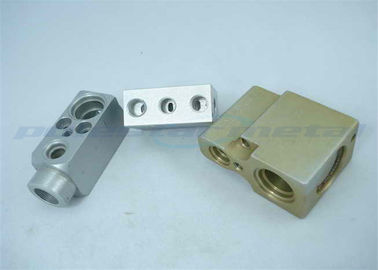 อุปกรณ์เครื่อง CNC ชิ้นส่วน Precision หันขัดกลึง CNC และมิลลิ่ง
